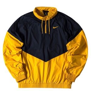 Nike Men SB Shield Windbreaker Skate Jacket BV0979-451